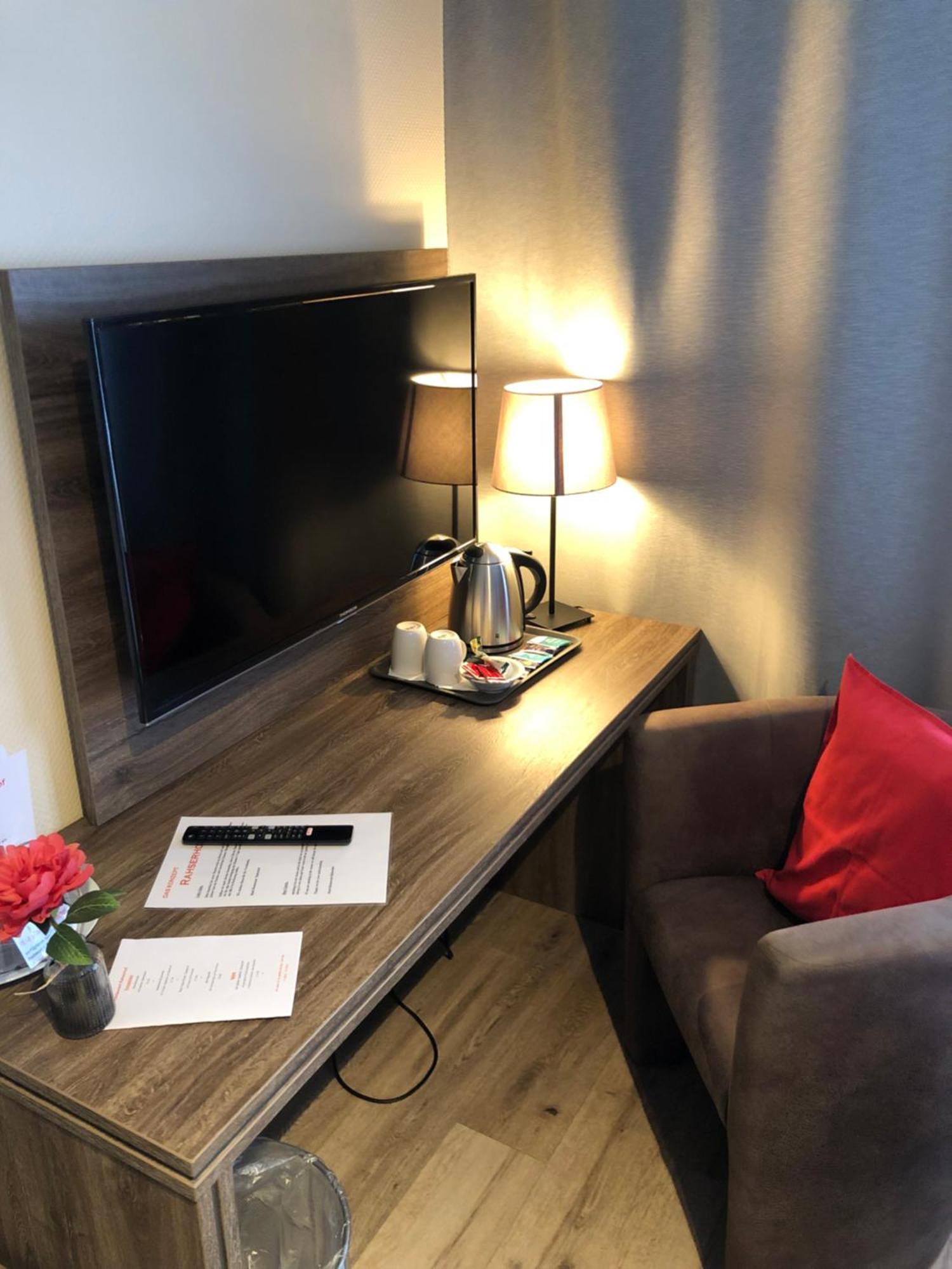 Hotel Rahserhof Фирзен Экстерьер фото